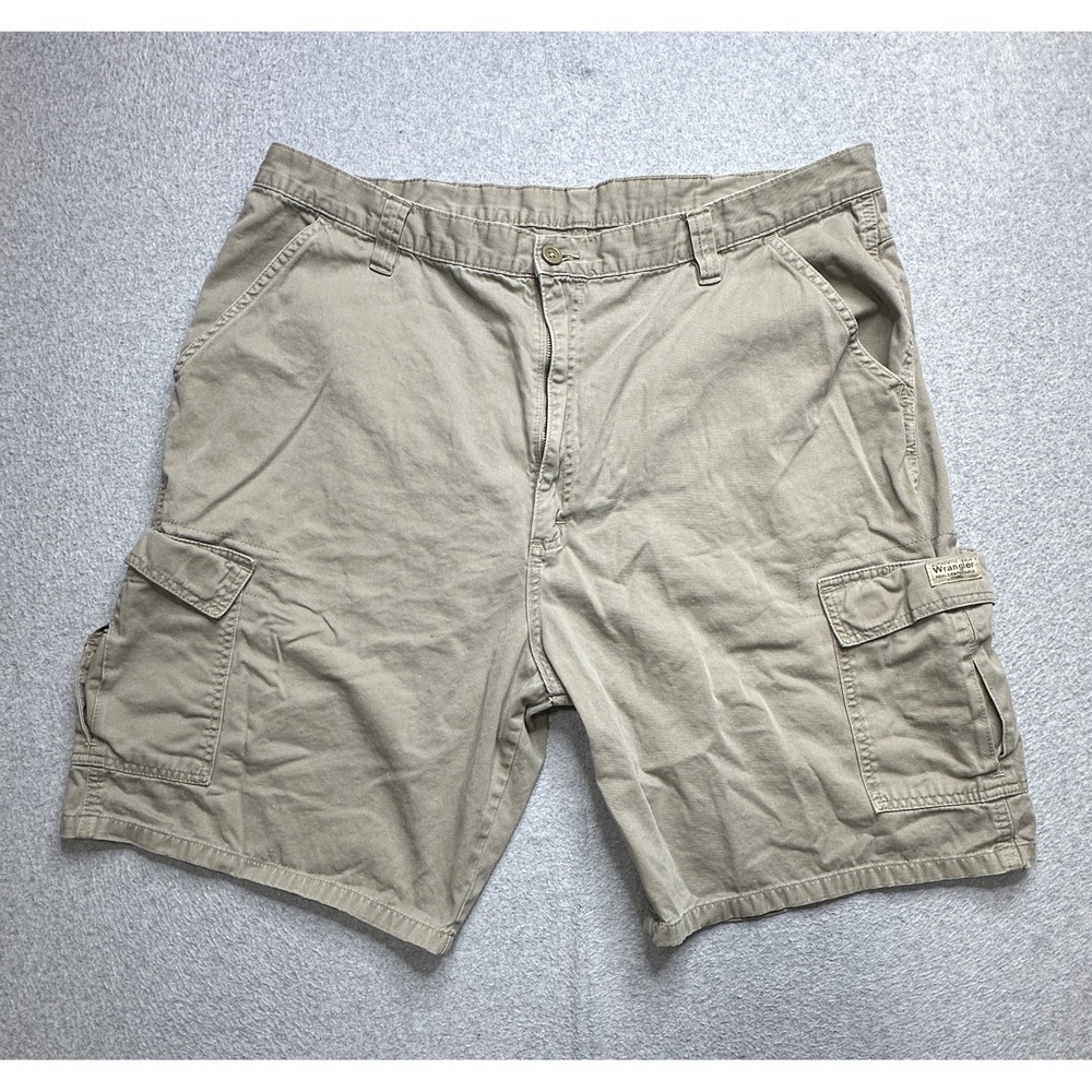Wrangler Cargo Shorts Mens 42 Khaki Multi Pocket Outdoor Utility Classic Comfort - Picture 6 of 12